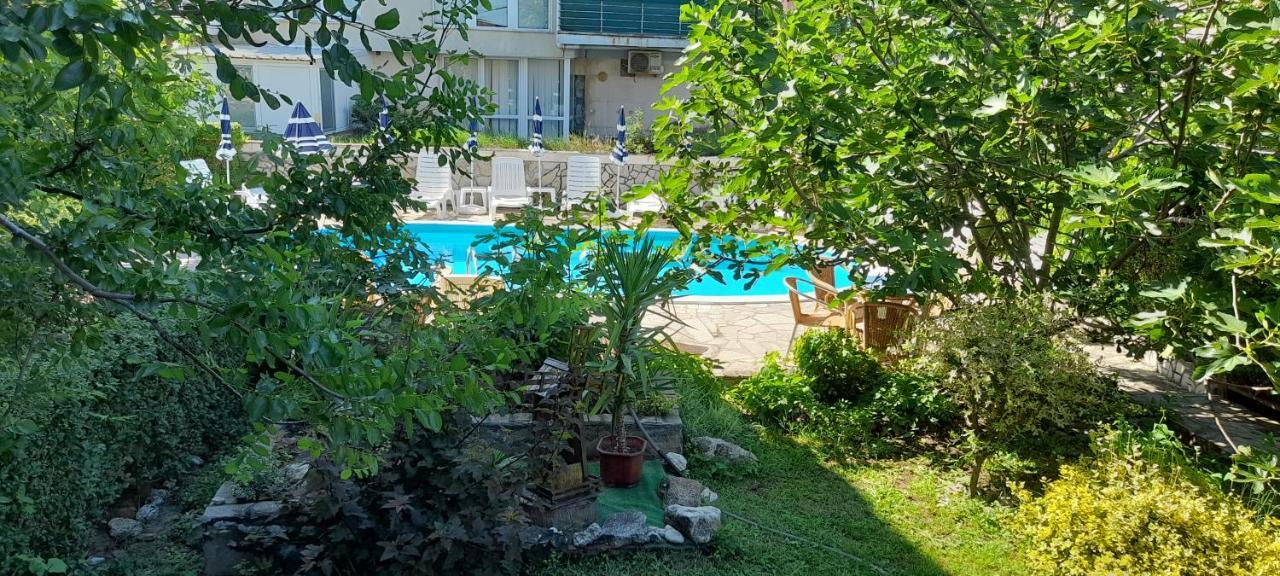 Семеен Хотел Атива - Family Hotel Ativa Лозенець Екстер'єр фото