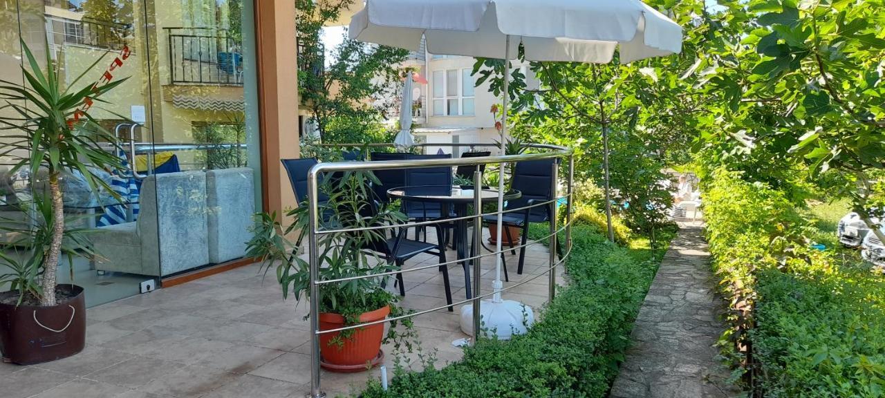 Семеен Хотел Атива - Family Hotel Ativa Лозенець Екстер'єр фото