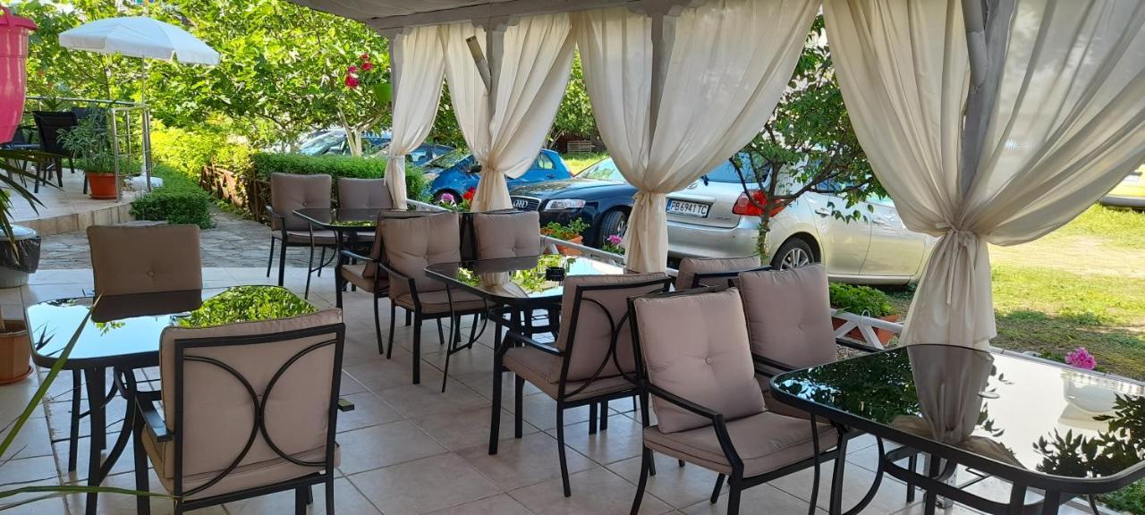 Семеен Хотел Атива - Family Hotel Ativa Лозенець Екстер'єр фото