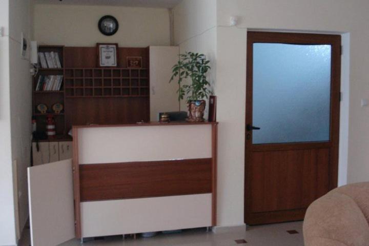 Семеен Хотел Атива - Family Hotel Ativa Лозенець Екстер'єр фото