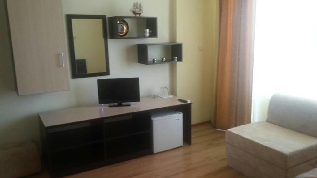 Семеен Хотел Атива - Family Hotel Ativa Лозенець Екстер'єр фото